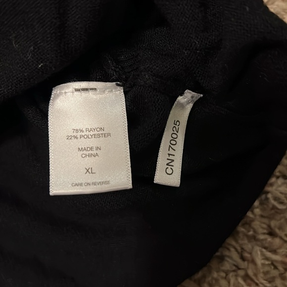 New York & Company faux wrap top - Picture 6 of 8